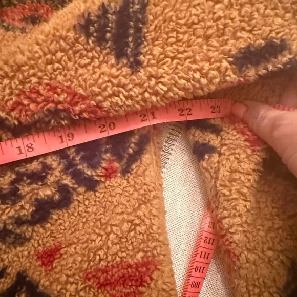 The North Face Men’s Campshire
Pullover Hoodie, Cedar Brown California Geo Print - Picture 12 of 13